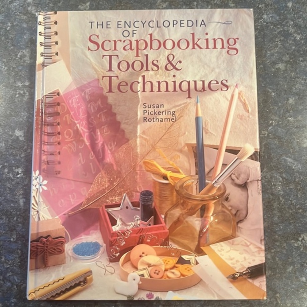 🚫 The Encyclopedia of Scrapbooking | Tools and‎ Techniques | Hardcover